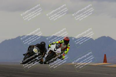 media/Jan-15-2023-SoCal Trackdays (Sun) [[c1237a034a]]/Turn 9 (2pm)/